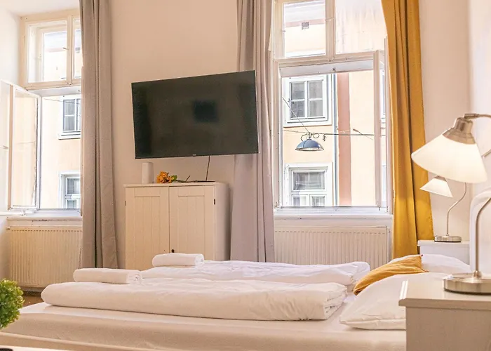 Affordable 2br, Perfect Location & Well Connected Appartement Wenen